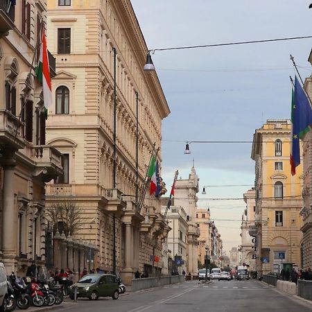 Trevi Grand Blu Suite B&B Rome Buitenkant foto