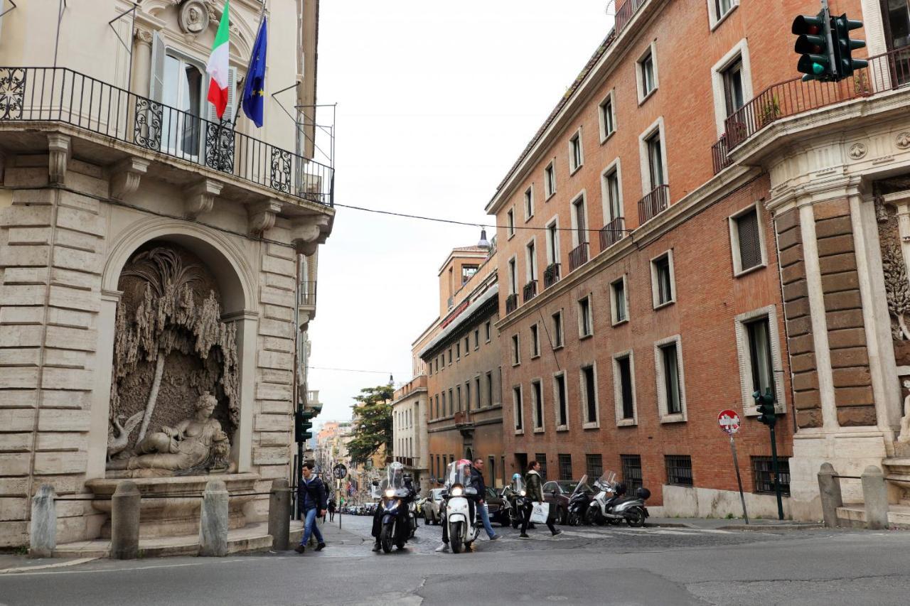 Trevi Grand Blu Suite B&B Rome Buitenkant foto